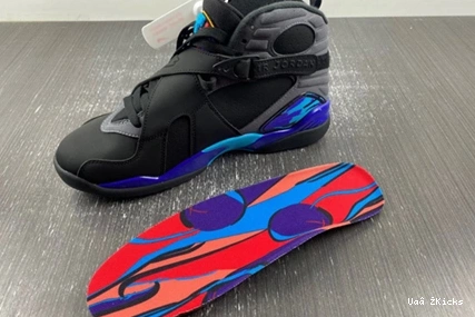 Stylish  Retro Aqua 768 648 305381- 8 Jordan 0819